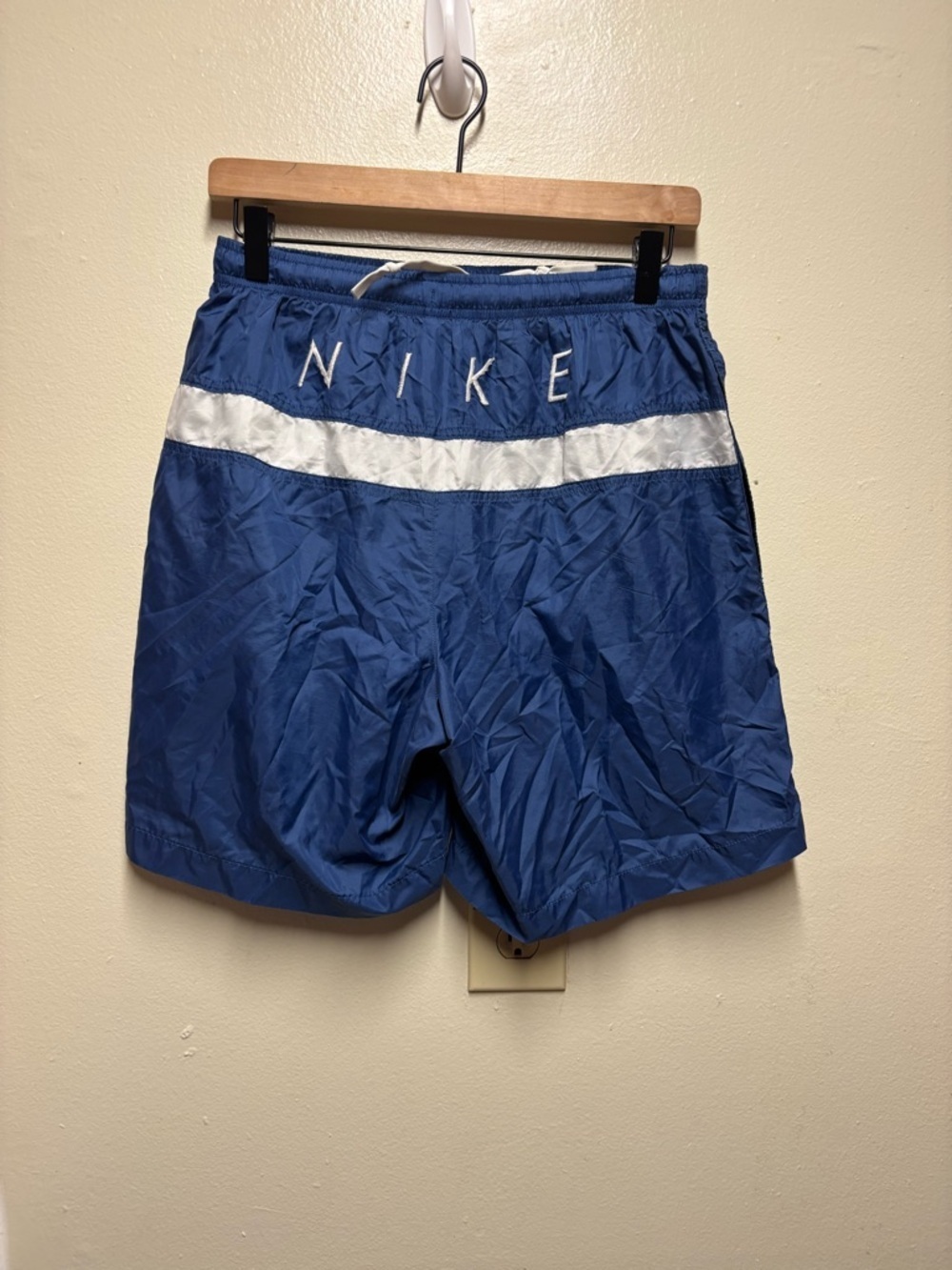 VTG Nike swim trunks small men's nylon lined